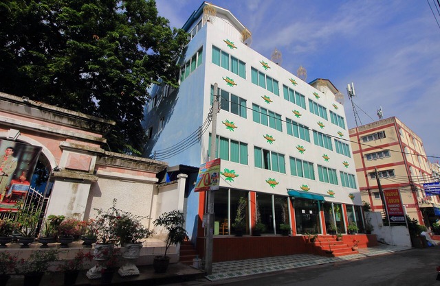 OYO 410 Diamond Boutique Hostel