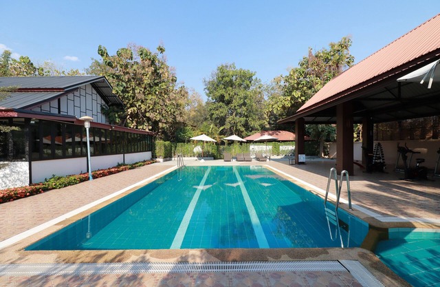 OYO 557 Tong House Resort