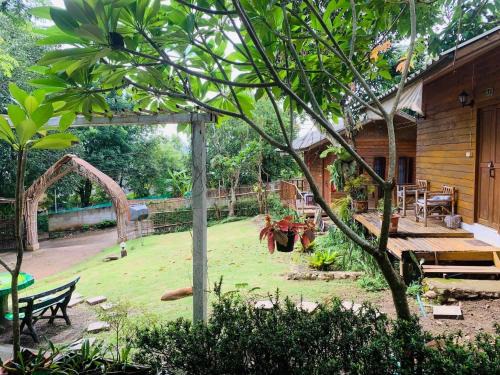 Pai Yard Guest House