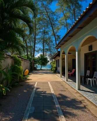 Pakmeng Beach Resort