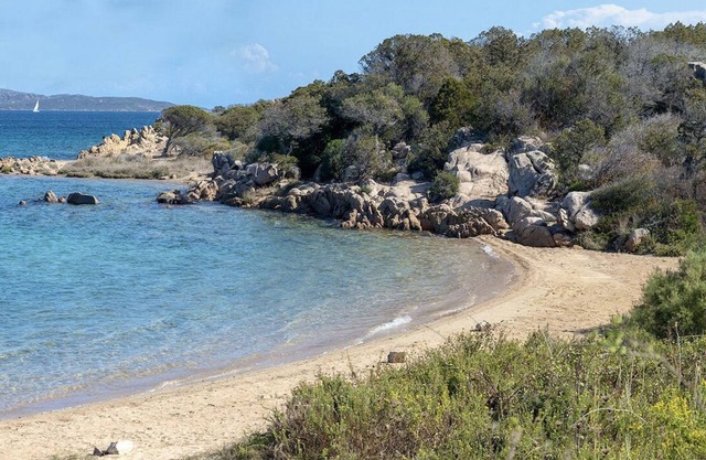 Palau Green Village Residence