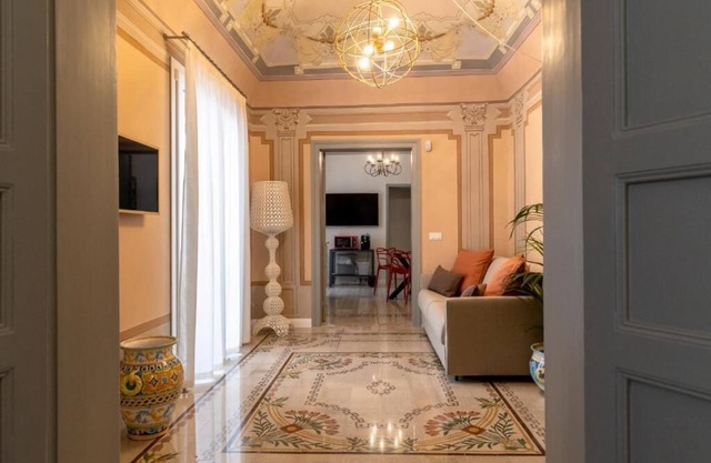 Palazzo Guajana - APARTAMENTO “C”