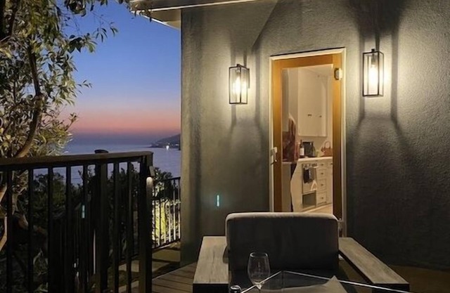 Palisades Sunset Beach Villa