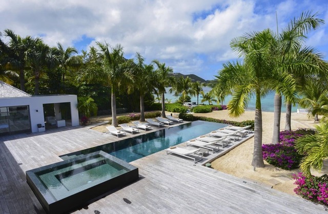 Palm Beach (2/5 Rooms)