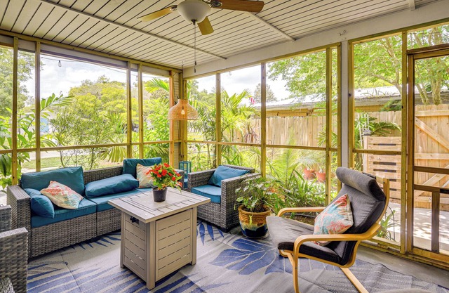 'Palm Bungalow' Near Dtwn St Augustine & Beaches!