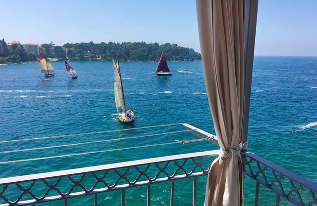 PANORAMA ANTONIA Two-Bedroom Apartment