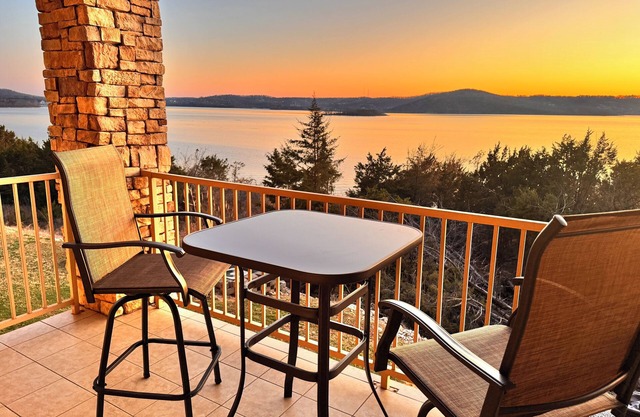 Panoramic Lake View! - The View at Emerald Pointe