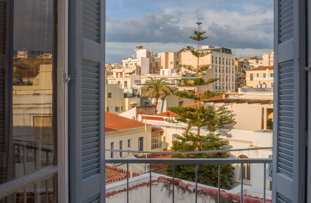 Paradise 7 1BR apt in Plaka by JJ Hospitality-