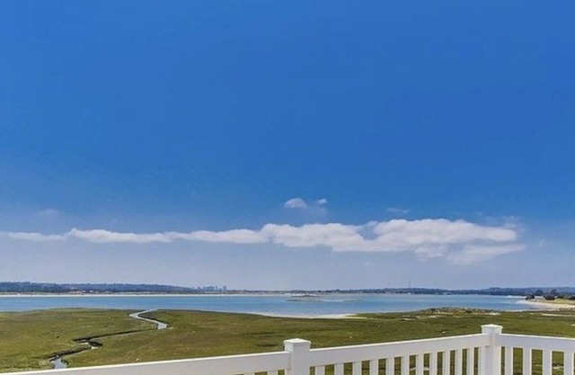 Paradise on the bay - Luxury condo