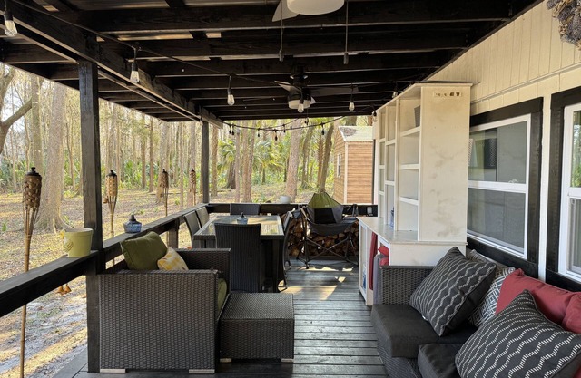 Paradise Palms on Rainbow Ranch