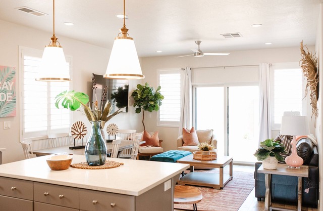 🌴Paradise Place🌴 - Palm tree getaway fit for families!