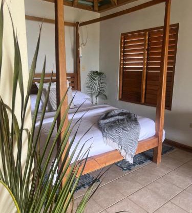 Paradise Point Villas