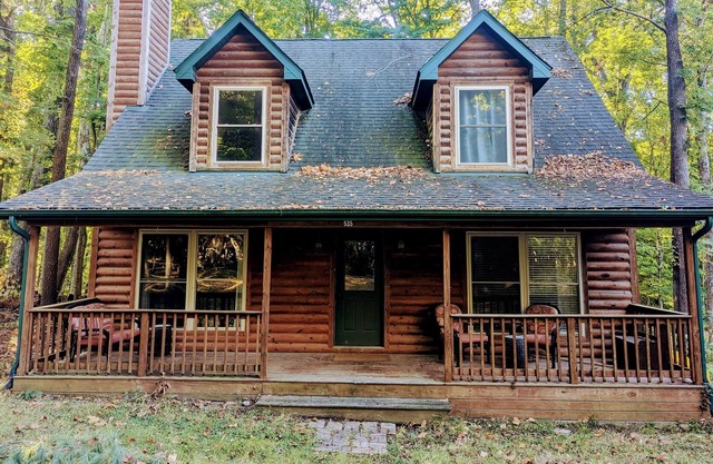 Parke County cabin -- beautiful, peaceful setting at Raccoon Lake