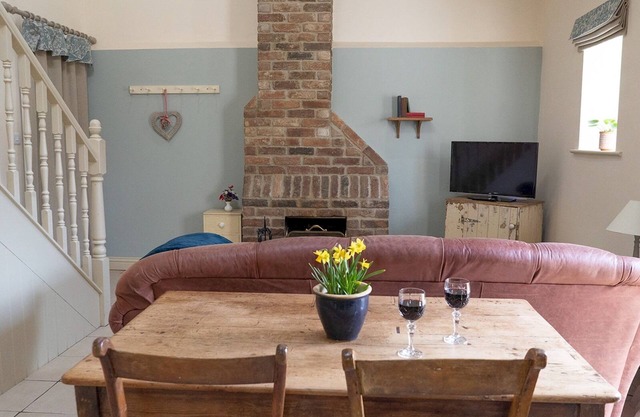 Pass the Keys | Wilf's Barn, Wedmore a romantic cottage for two