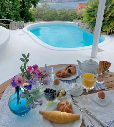 PAVI APARTMENTS Life Style House with private pool