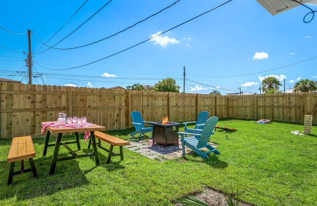 PCB Modern Beach Casita, Fully Fenced Yard