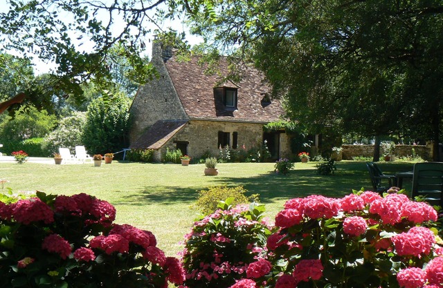 Peaceful haven ★ – charm between Quercy, Périgord & Sarlat – Heated pool