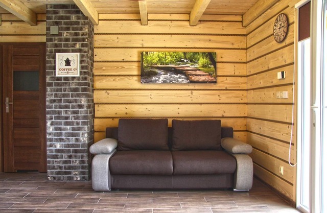 Peaceful Retreat by the Lake