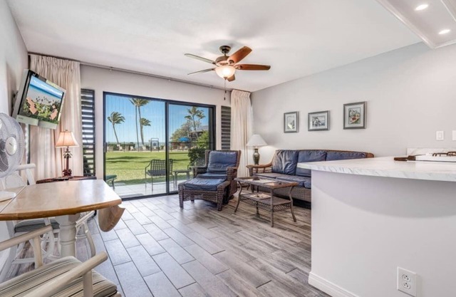 Peaceful Retreat W/Lanai and Kitchen-Molokai Shores