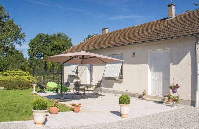 Peaceful Stay in Mazirat: Comfort and Charm in the Heart of Allier