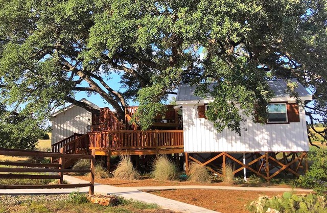 Peaceful Texas Hill Country Rental Perfect for Glamping Around Austin