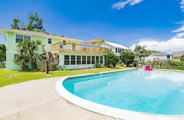 Pensacola Fla, family vacation destination. 5/3