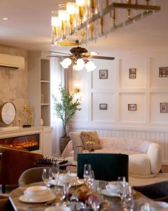 Penthouse The Olaf at Chiang Mai's Old Town Suandok Gate I Entire Villa Booking I 4 Bedrooms I Daily Housekeeping