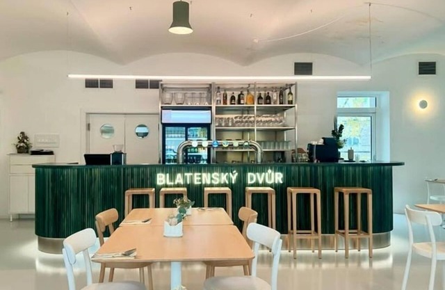 Penzion a restaurace Blatenský dvůr