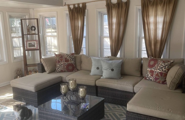 Perfect house that’s located in the heart of Indy!