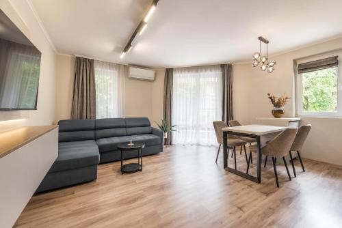 Perfect Stay Near Sea Garden 4