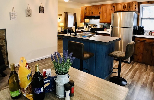 Perfect Up North Retreat Near the Lake!