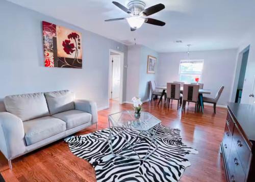 Pet friendly 3 bedroom house