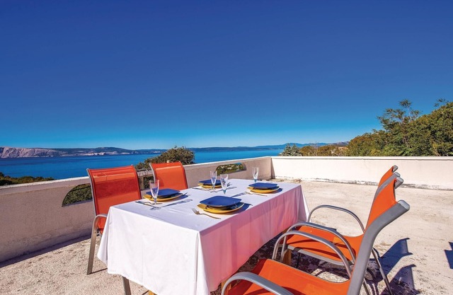 Pet friendly apartment in Klenovica