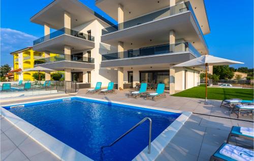 Pet Friendly Apartment In Malinska