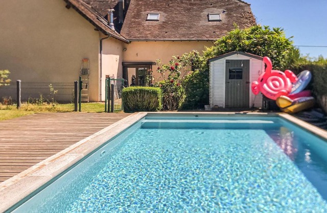 Pet Friendly Home In Jumilhac-Le Grand