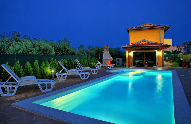 Pet friendly home in Fazana