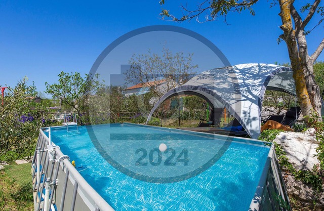 Pet friendly home in Labin with WiFi