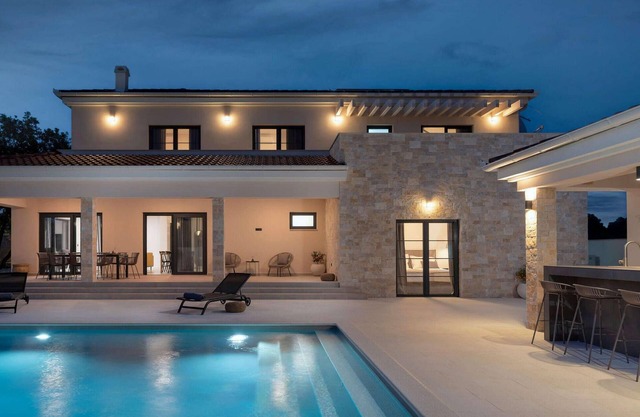 Pet friendly home in Murvica