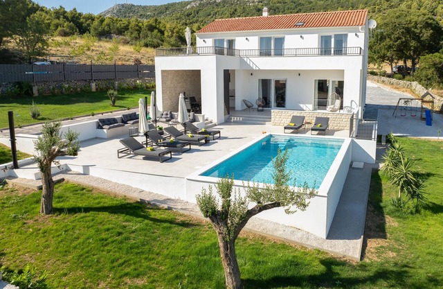 Pet friendly home in Sibenik