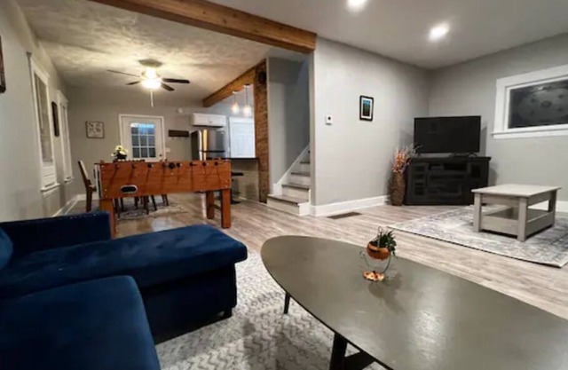 *Pet Friendly home, near Zoo*