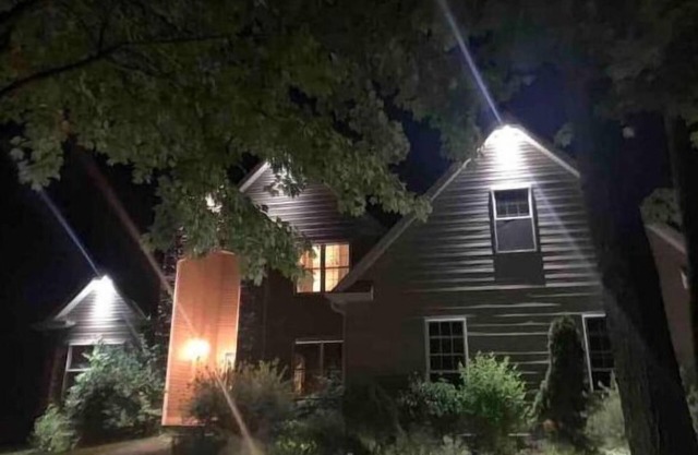 Pet Friendly Home wooded setting 3000 Sq ft