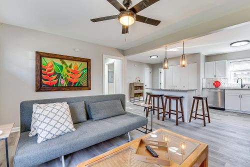 Pet-Friendly Mableton Home with Grill and Fire Pit!