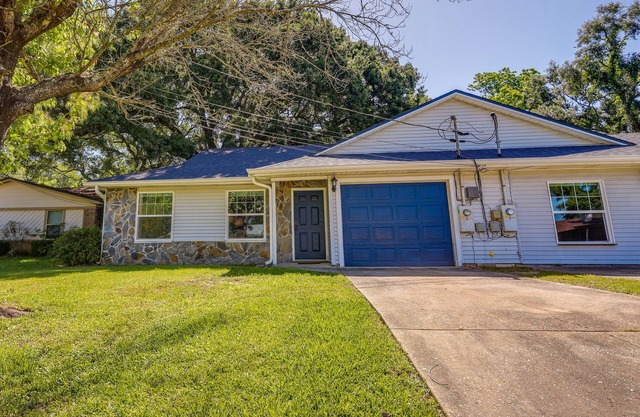 Pet-Friendly Pensacola Vacation Rental w/Patio