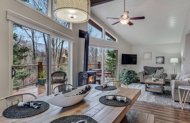 Pet-Friendly, Private Creekside Retreat Near Town & Hot Springs