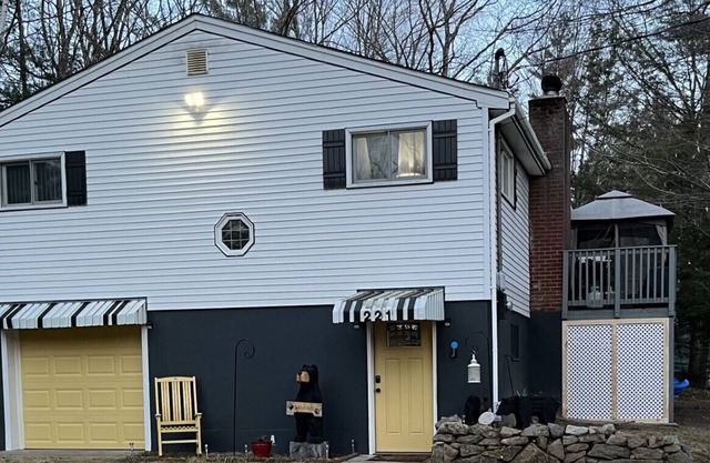 Pet & Kid Friendly Lake community w/boat launch & beach