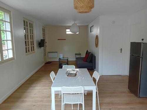 Petite maison avec jardin