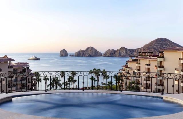PH 2801 Villa La Estancia. 3br/5ba 5600 sq ft Penthouse with Amazing Views
