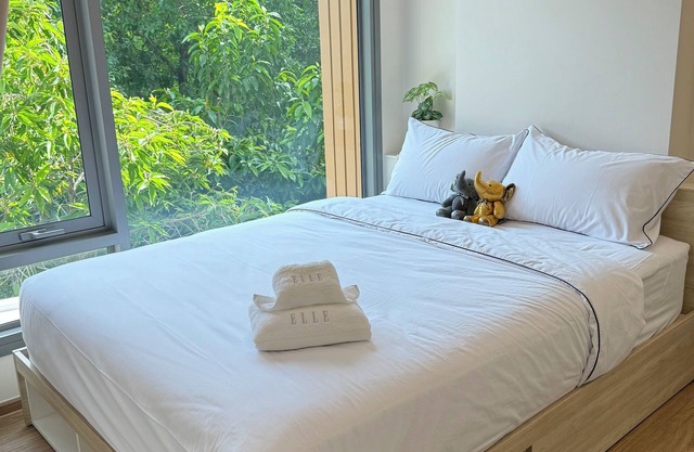 Phuket Condo 2BR Phyll Condo (Max 3 Pax) Fastinating Pool Close to Shopping mall