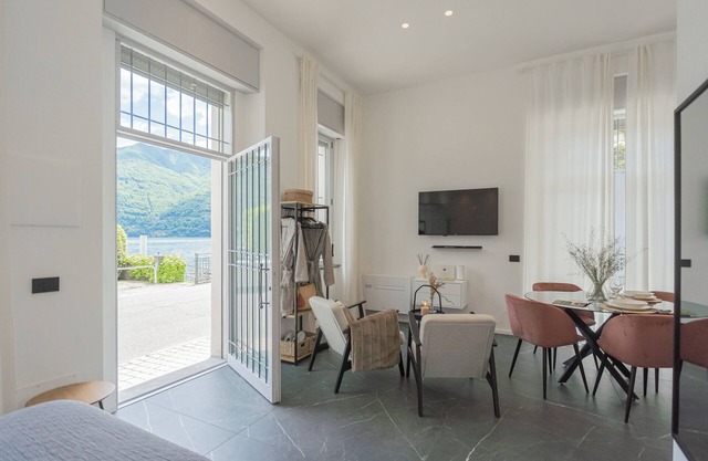 Piccola Como Lotus - Studio Apartment, Sleeps 2