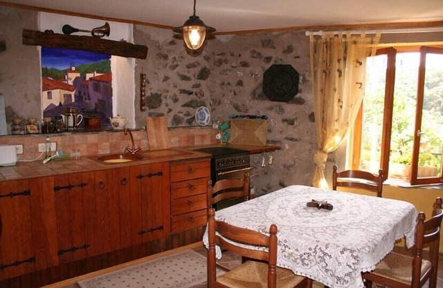 Picturesque gite with terraces in idyllic mountain village with views